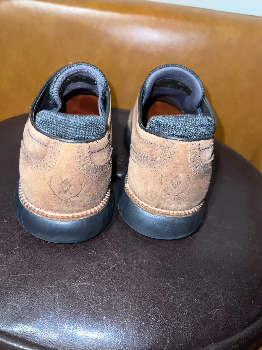 Martin Dingman French Roast Suede Oxford
Wingtip Countryair size 10.5 - Picture 10 of 16
